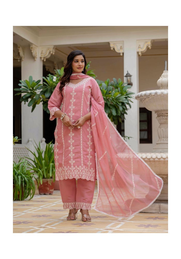 Malishka Export طقم كورتا بنطلون مزخرف بلون الخوخ للنساء - Image 5